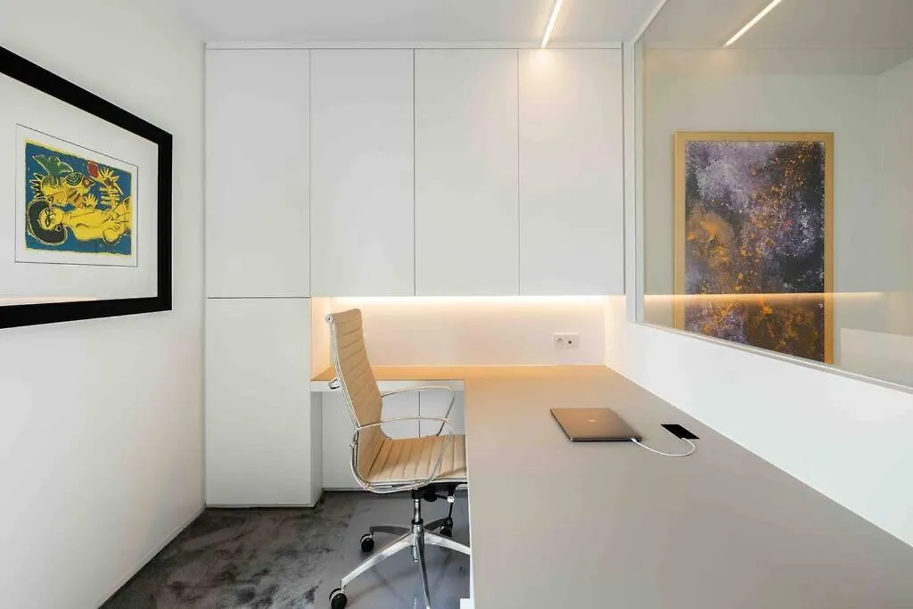 Exclusive Penthouse/Workspace With Stunning Views Gent